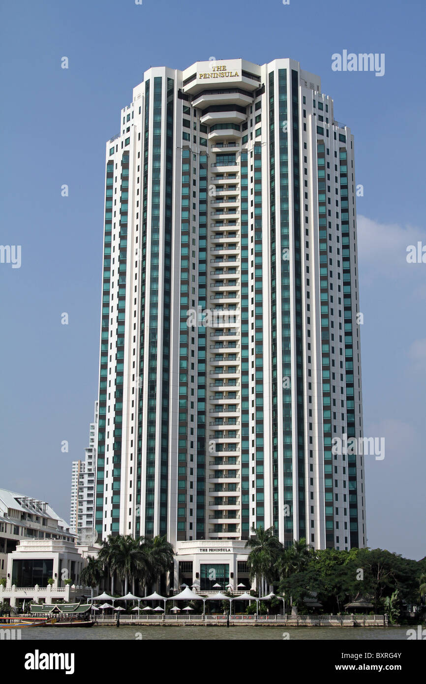 The Peninsula Hotel In Bangkok Thailand Stock Photo Alamy The Peninsula Hotel In Bangkok Thailand Stock Photo Alamy