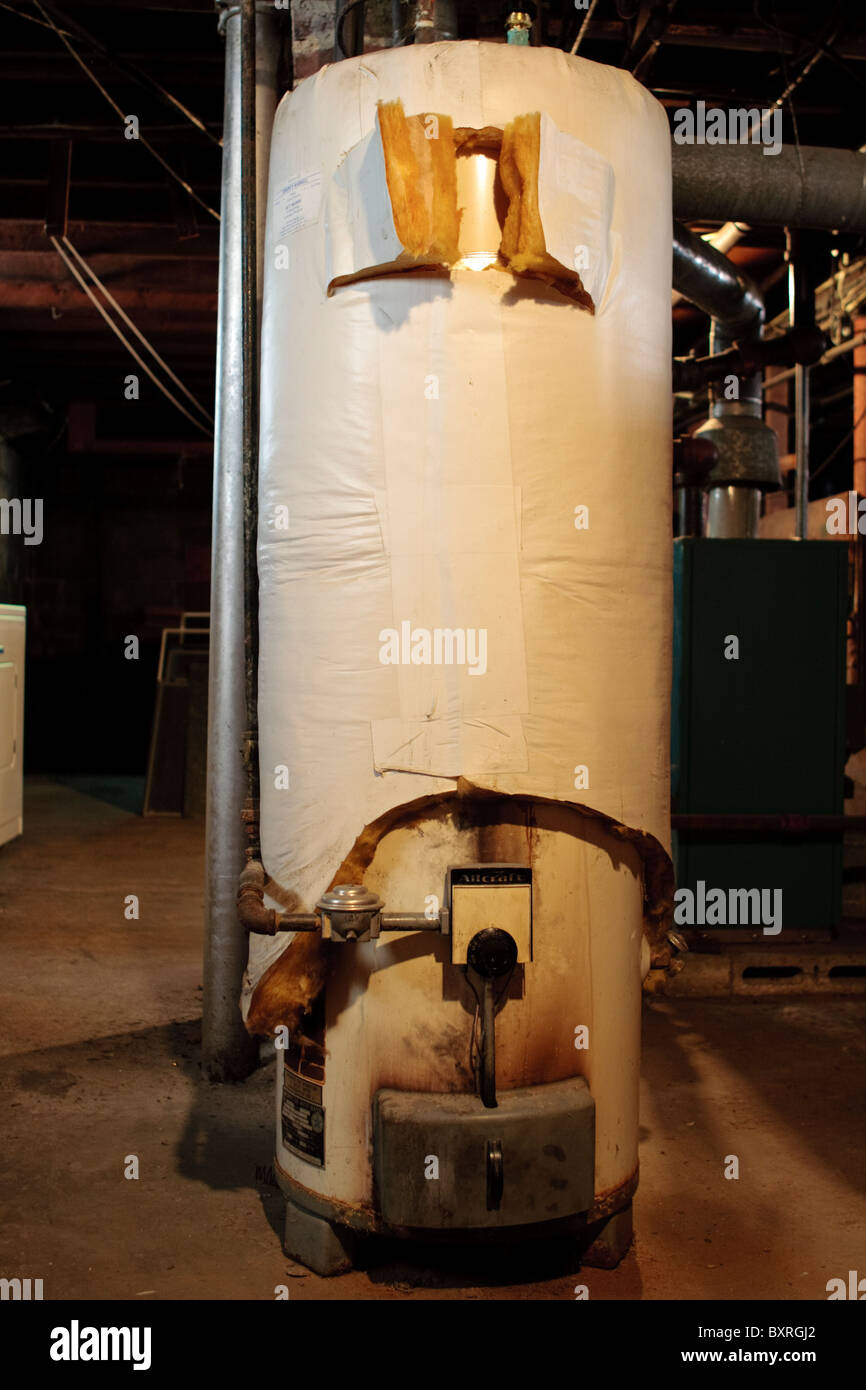 Water heater hi-res stock photography and images - Alamy