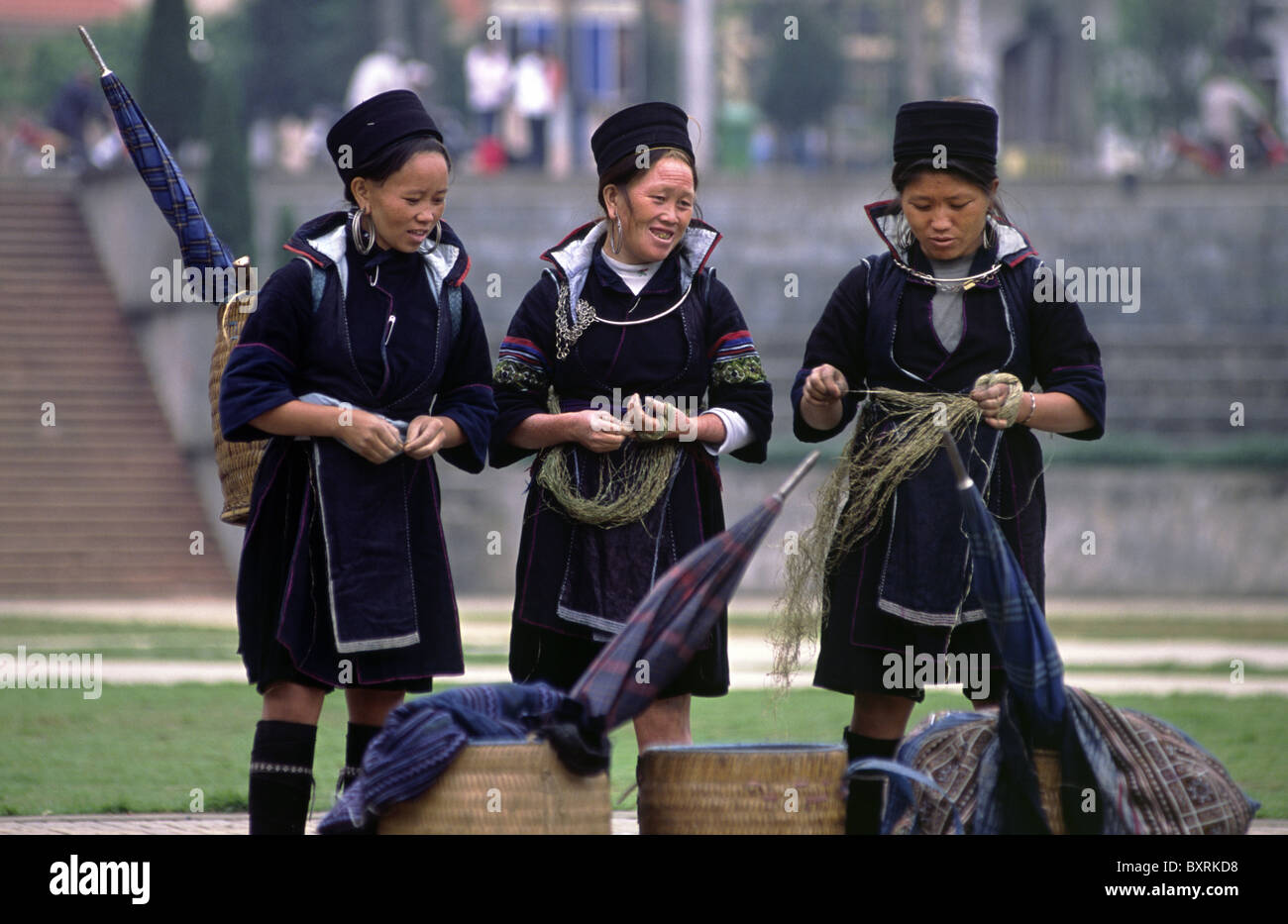 Black hmong hilltribe women market hi-res stock photography and images ...