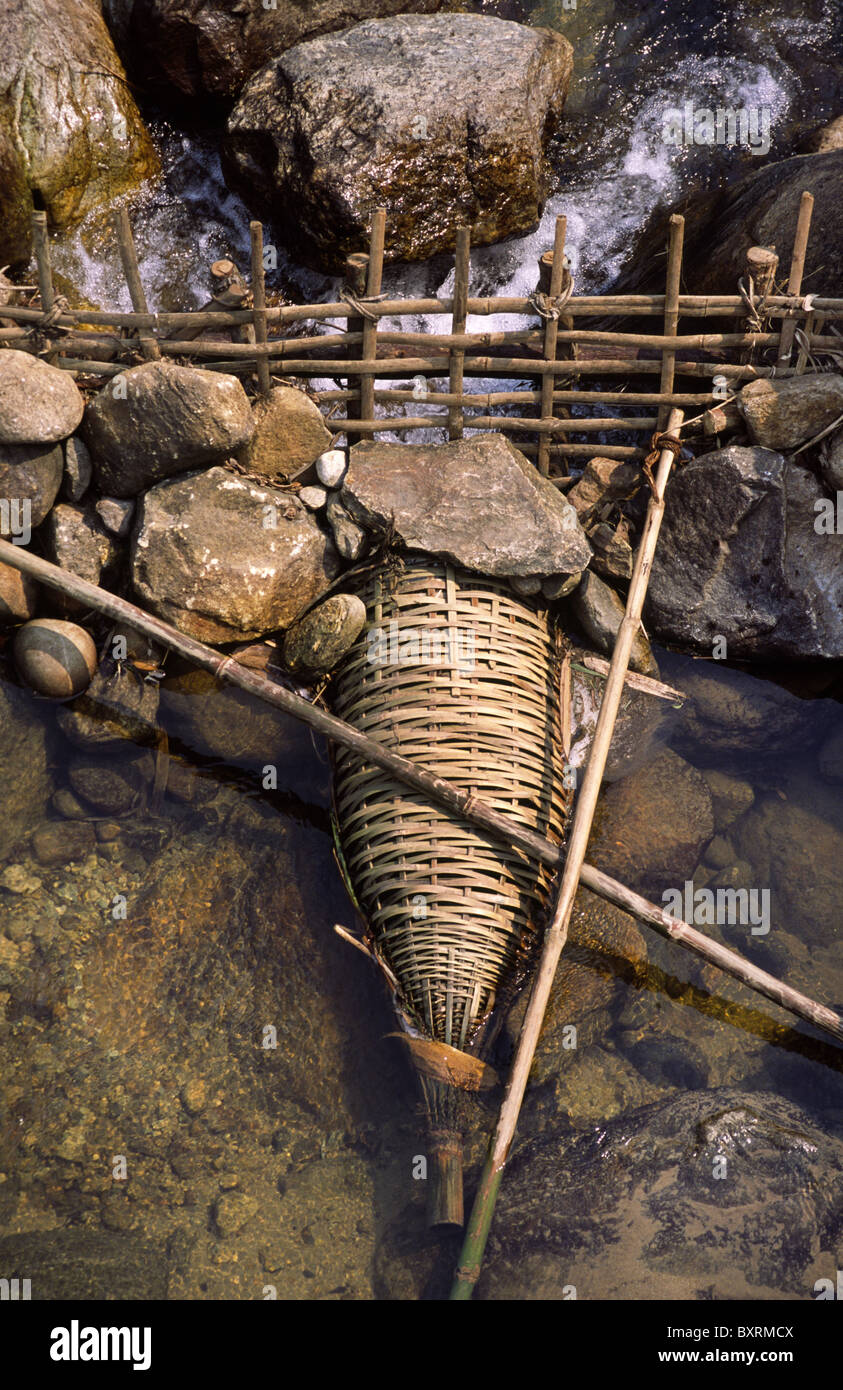 Ancient fishing trap hi-res stock photography and images - Page 4 - Alamy