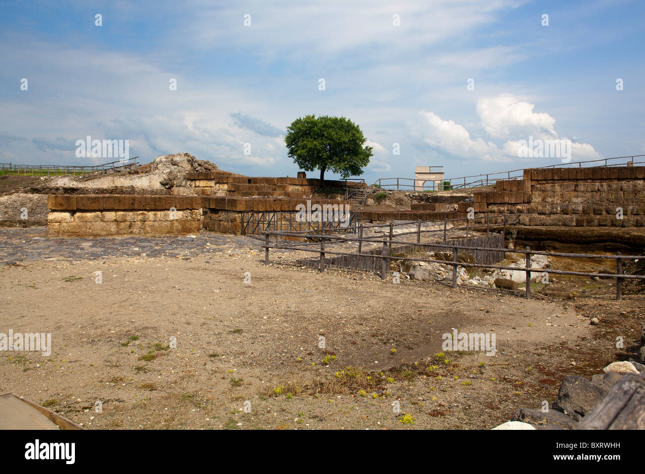 Porta Ovest, Parco Archeologico di Vulci, Lazio, Italy Stock Photo