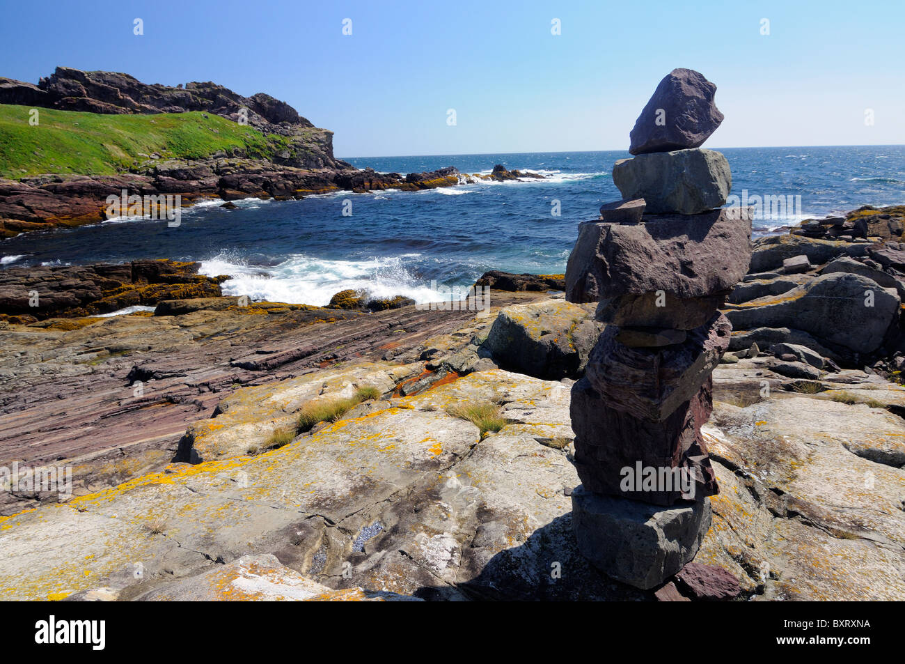 Inuktitut Rock Sculpture Stock Photo Alamy