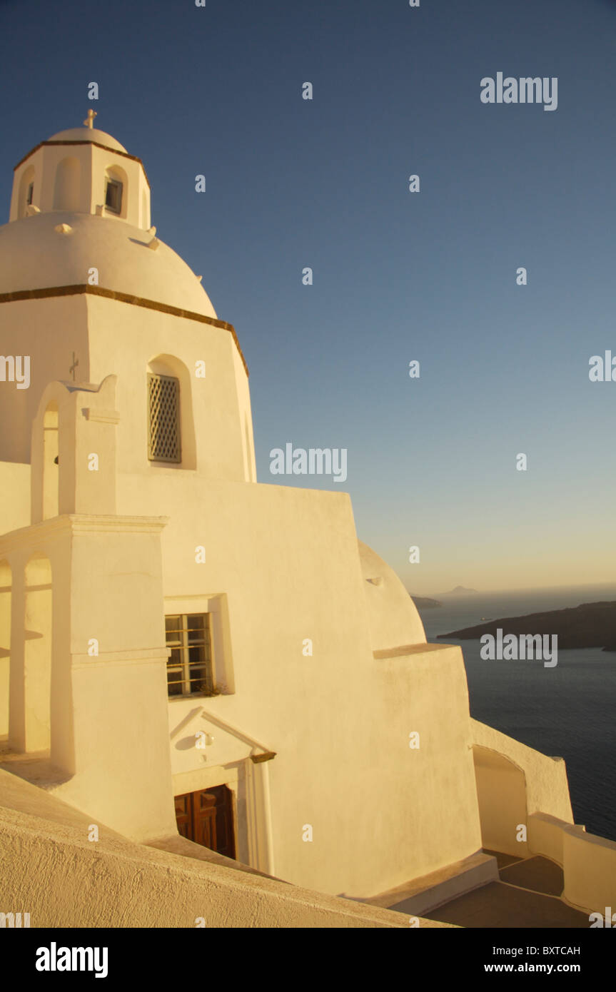 Whitewashed building hi-res stock photography and images - Alamy
