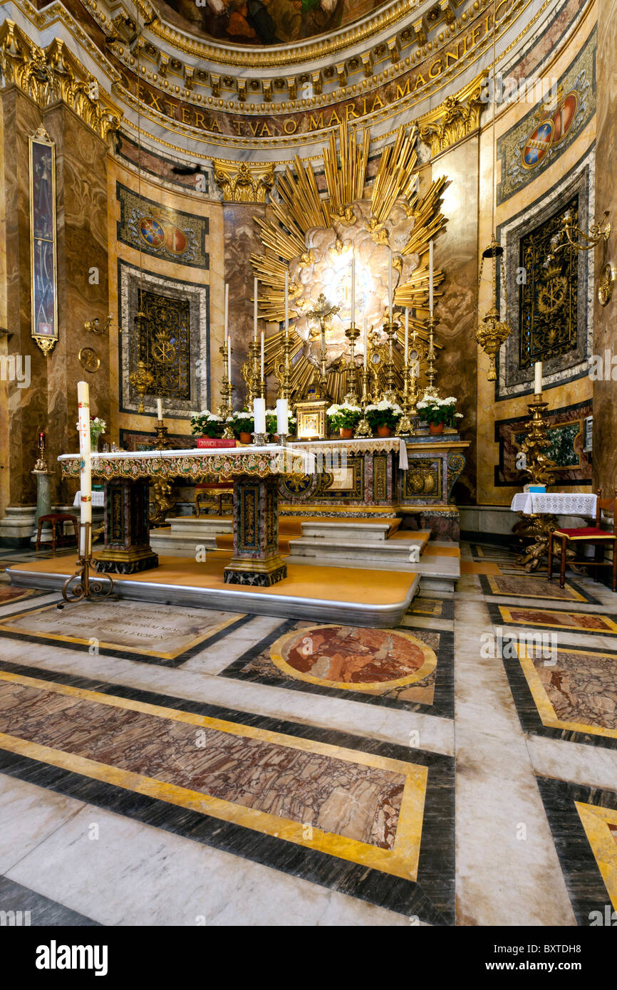 Interior, Santa Maria della Vittoria church, Rome, Lazio, Italy, Europe