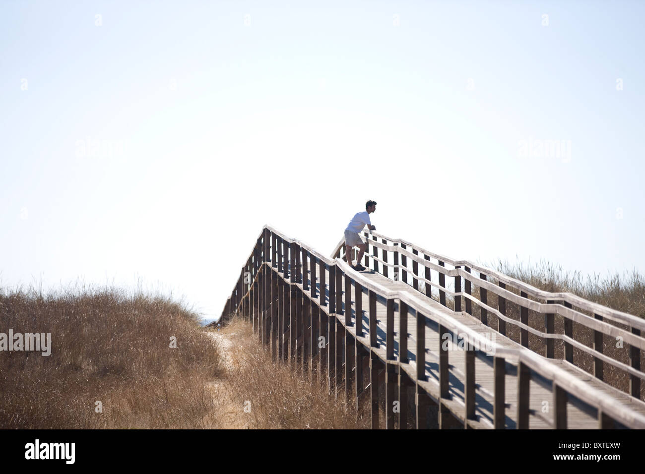 Man foot bridge hi-res stock photography and images - Alamy