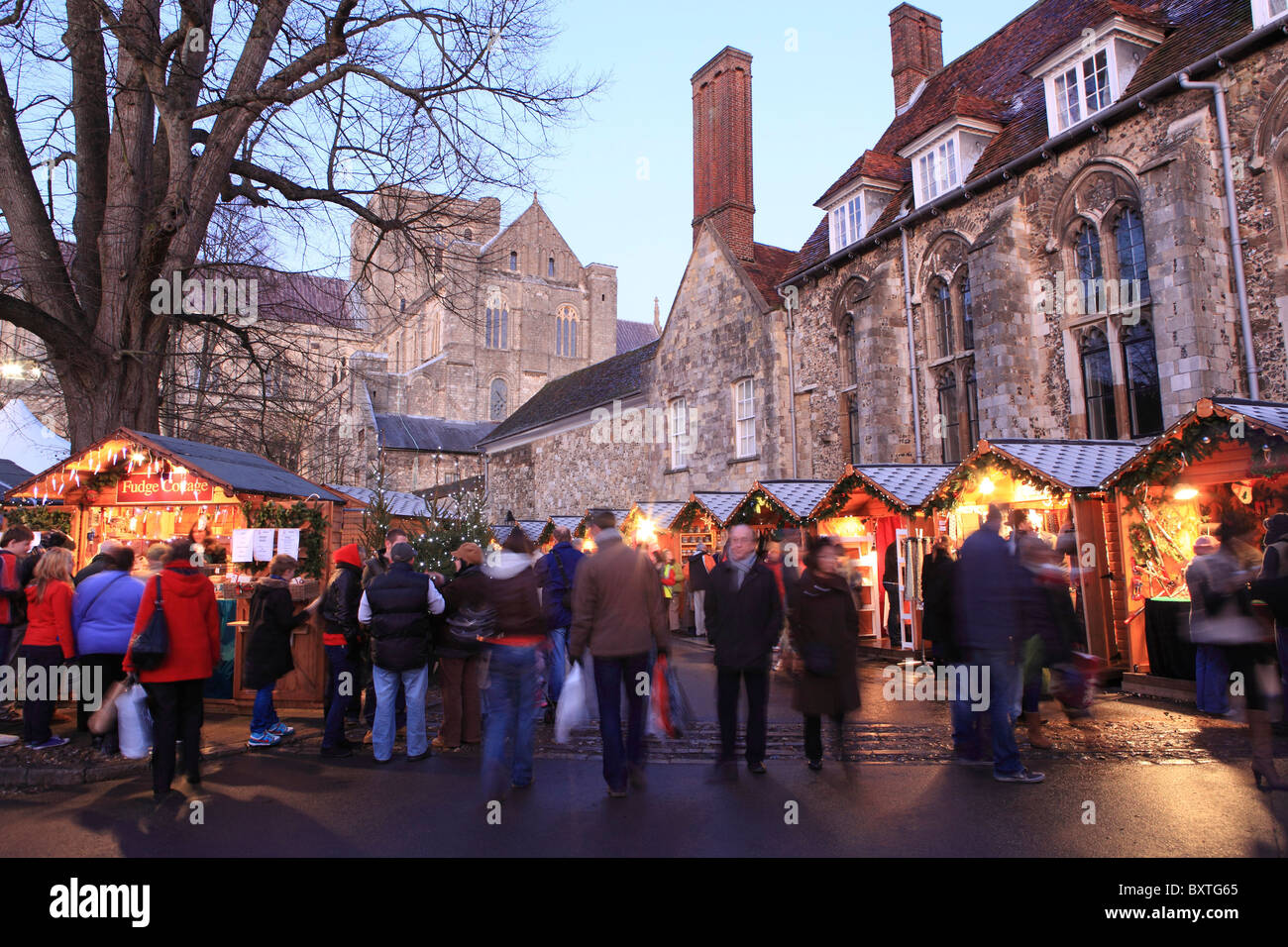 Winchester Christmas Market, Winchester Cathedral Stock Photo Alamy