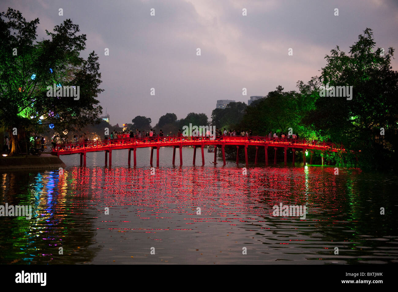 Huc or Sunbeam Bridge on Hoan Kiem Lake, Hanoi, Vietnam Stock Photo