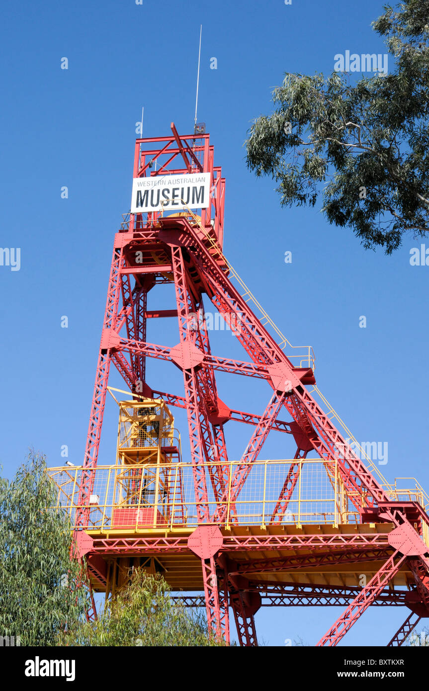 The Western Australian Museum Mining Headframe In Kalgoorlie Wa Australia Stock Photo