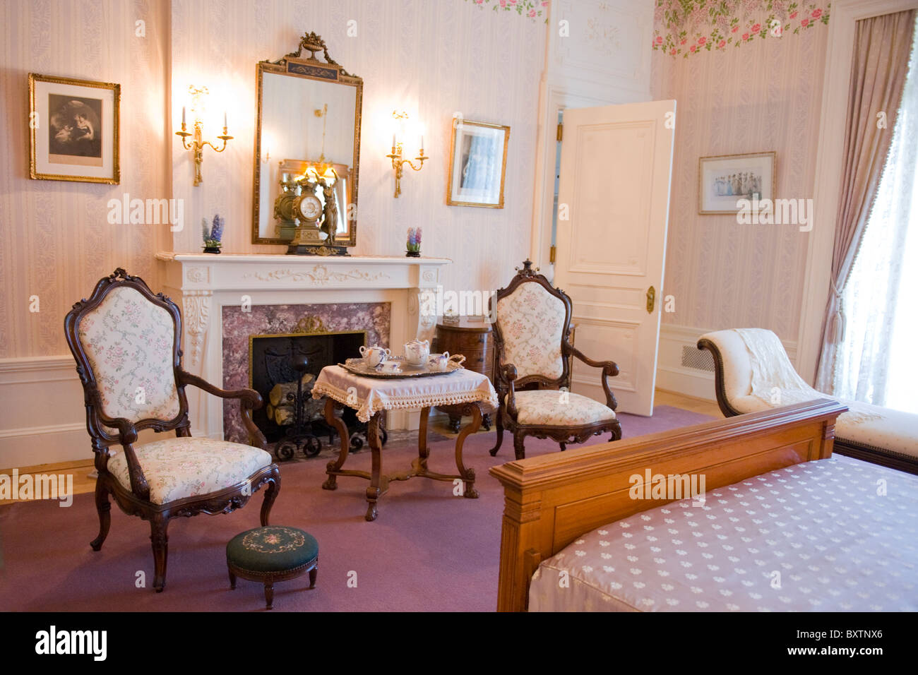 Whitehall built 1902 by Henry Flagler Museum , Palm Beach , Florida , USA , Louis XV guest bedroom or room table & chairs Stock Photo