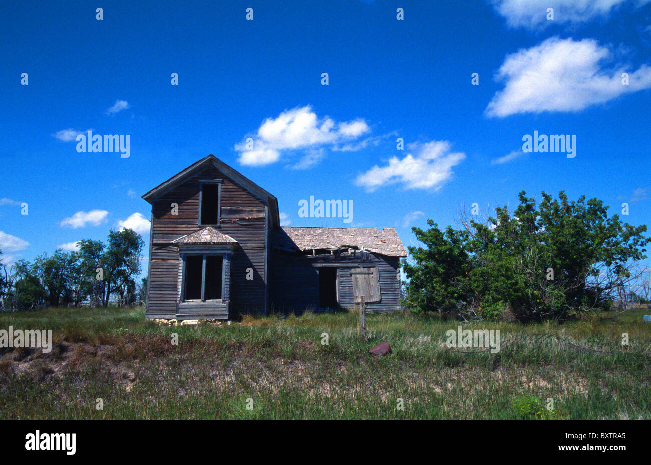 Abandoned house on the Great Plains, Nebraska, USA Stock Photo Alamy