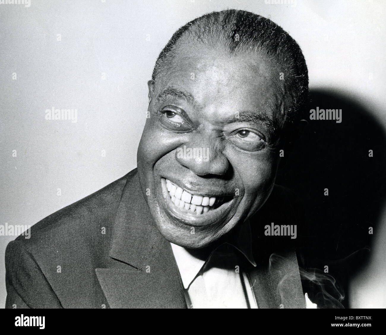 LOUIS ARMSTRONG (1901-1971) US Jazz Musician Stock Photo - Alamy