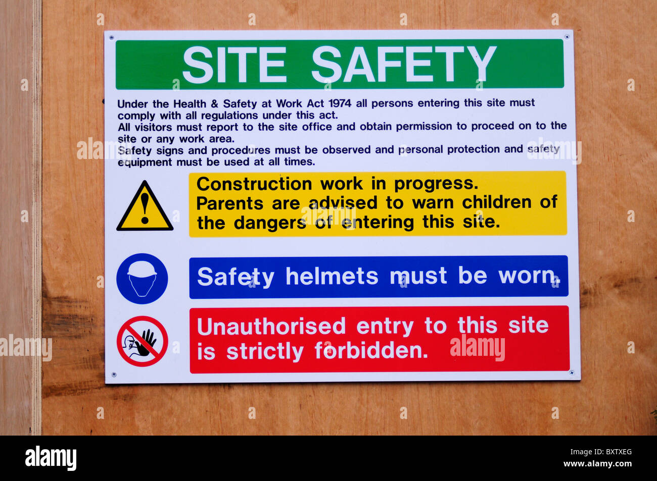 Construction Site Safety warning sign, Cambridge, England, UK Stock Photo