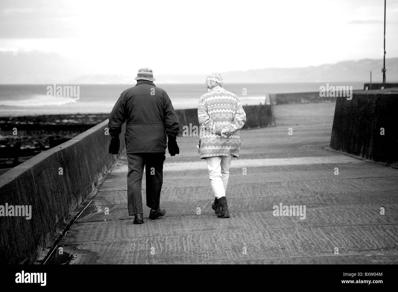 Elderly white couple Black and White Stock Photos & Images - Alamy