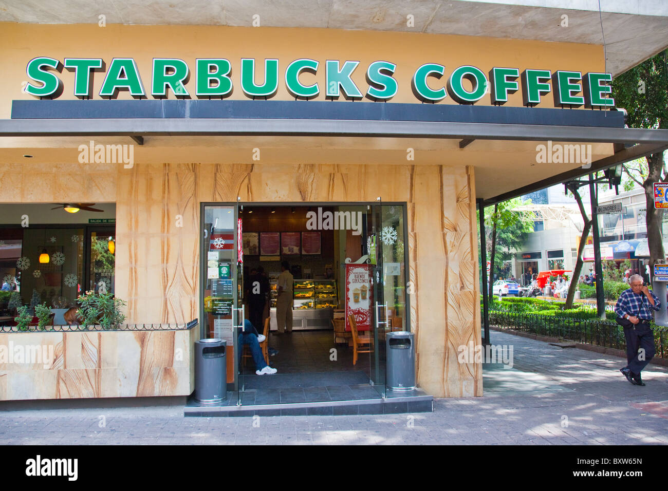 Starbucks Coffee in the Zona Rosa, Mexico City, Mexico Stock Photo Alamy