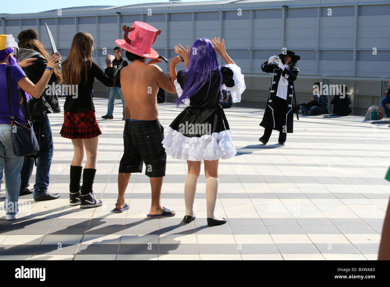 Cos Rom people dressed as cosplay characters at romics trade show in rome 2010 ...