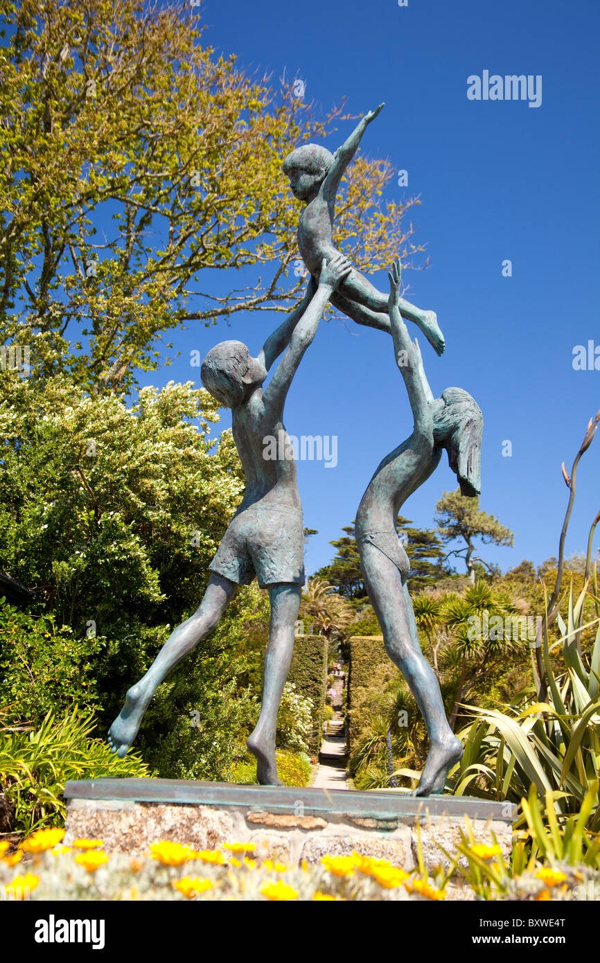 David wynne sculpture hi-res stock photography and images - Page 3