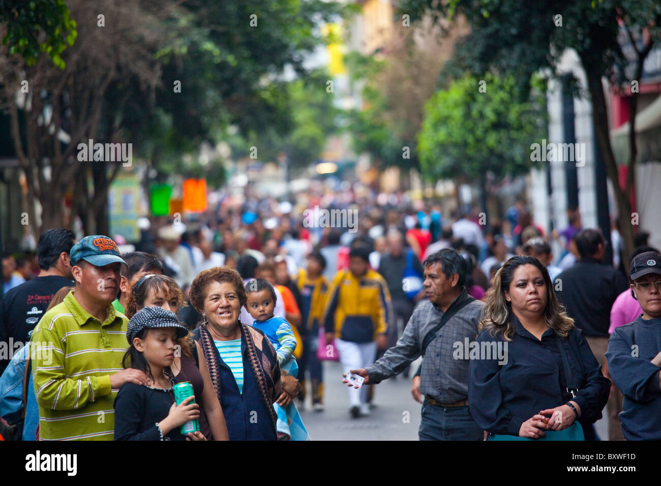 Crowded sidewalk, Mexico City, Mexico Stock Photo