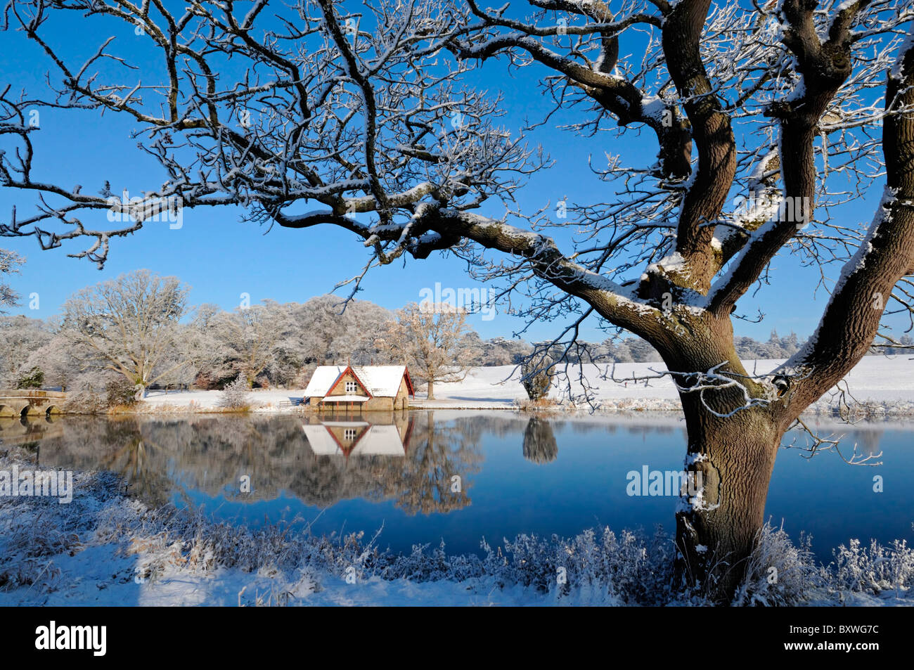boathouse lake reflect reflection carton hall estate maynooth ireland