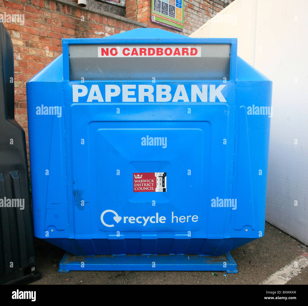 Paper recycling hires stock photography and images Alamy
