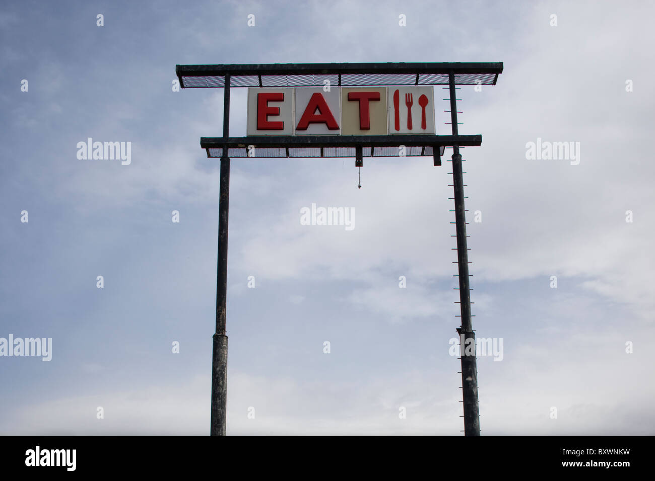 USA, Idaho, Bliss, EAT sign at abandoned truck stop Stock Photo Alamy