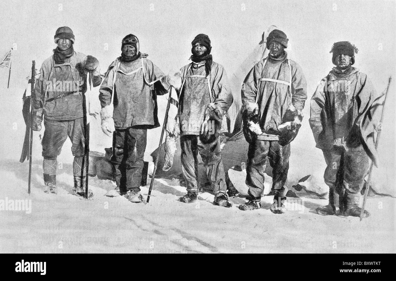 Robert Falcon Scott and members of his Terra Nova Expedition of 1910 - 1913 at the South Pole in Antarctica in January 1912. Stock Photo