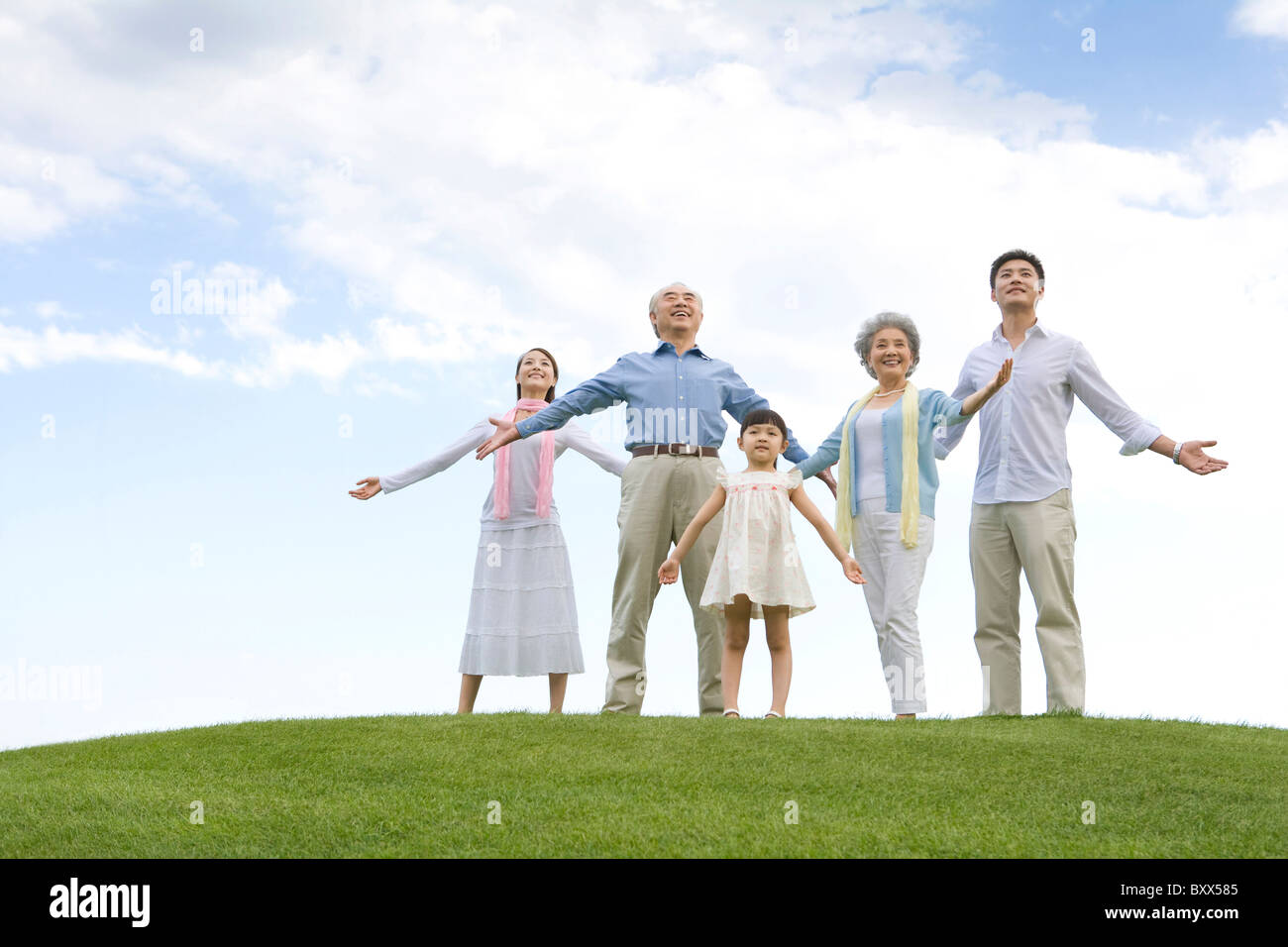 Whole family перевод