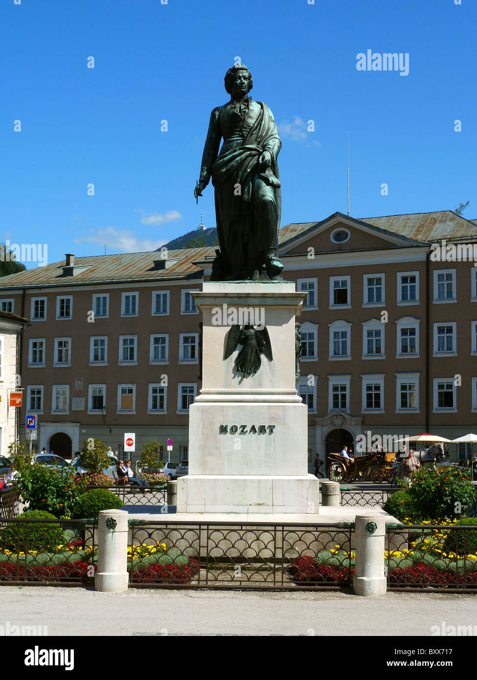 MOZART STATUE ON MOZART PLATZ SALZBURG AUSTRIA SALZBURG AUSTRIA