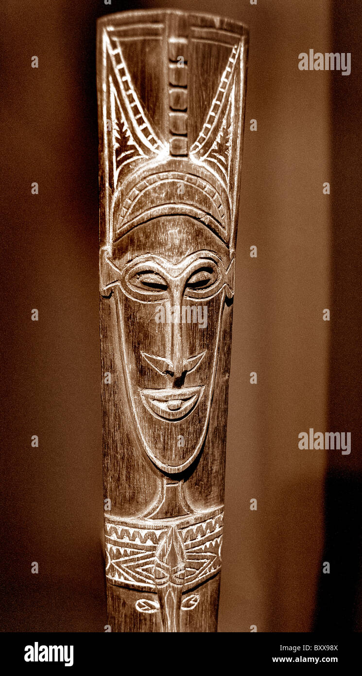 Taro ceremonial head of stirrer Bismarck Archipelago, New Britain, Papua New Guinea 1900 - 1950  Melanesia. Stock Photo