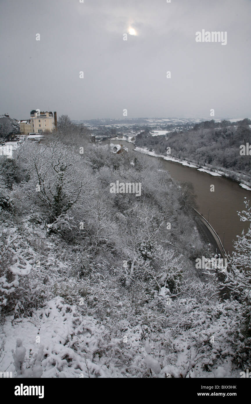 Clifton suspension bridge winter snow hi-res stock photography and ...