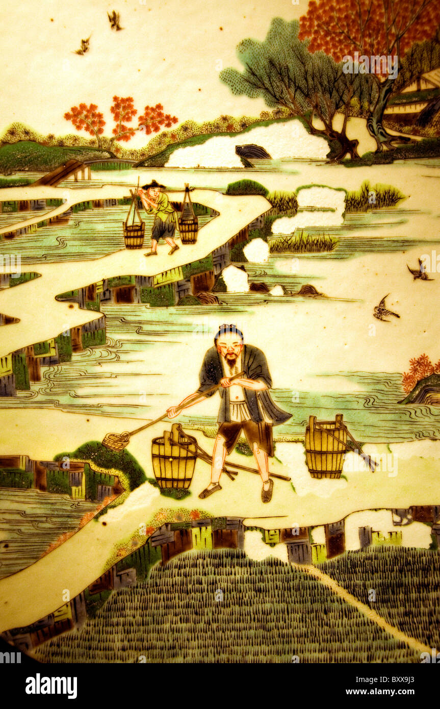 Geng Zhi Tu Chana 17th Cent Chinese porcelain and silk production silk Arable farming Stock Photo