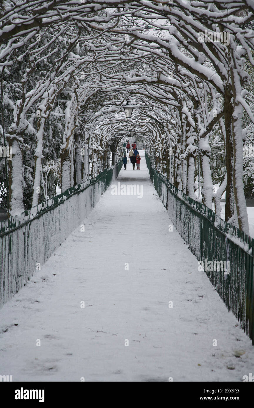 Bristol,Clifton,snow,caged walk,Richmond Terrace,near Victoria Square Stock Photo