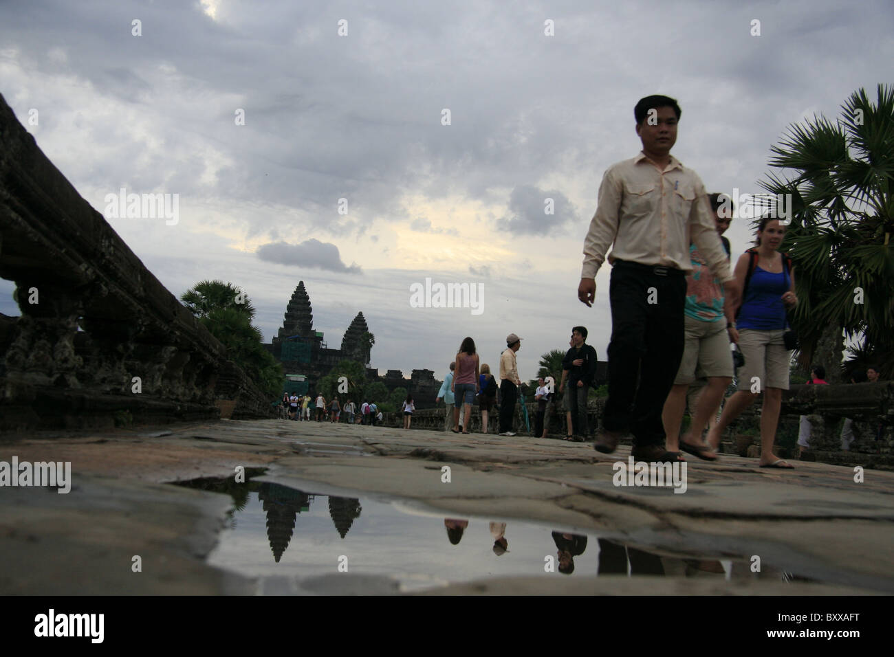 Angkor Wat, the world´s largest religious building at dawn, Cambodia