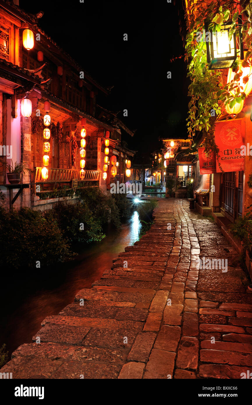 Lijiang china canal hi-res stock photography and images - Alamy