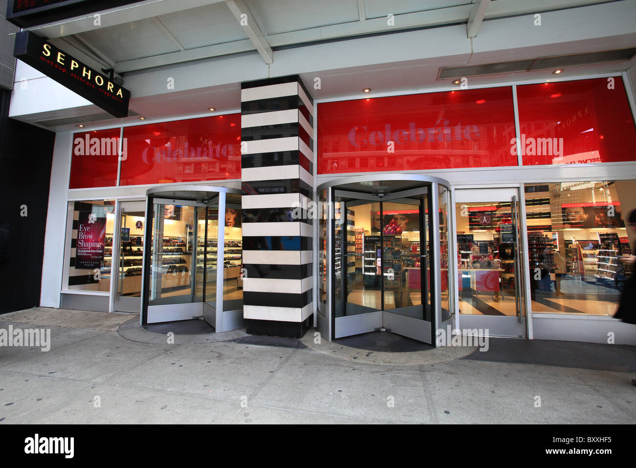 Sephora store on 34th street in New York city, 2010 Stock Photo Alamy