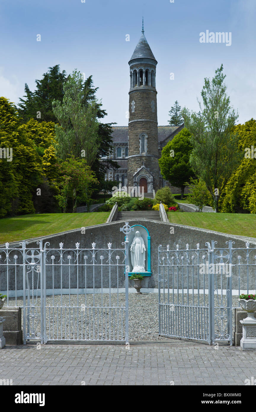 Religious statue in ireland hires stock photography and images Alamy