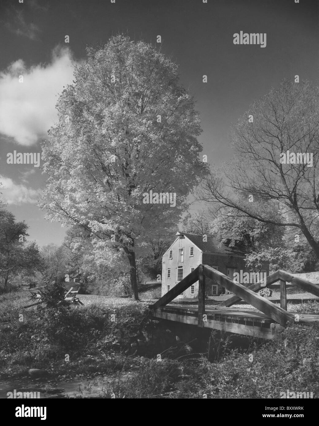 Rural house Black and White Stock Photos & Images - Alamy