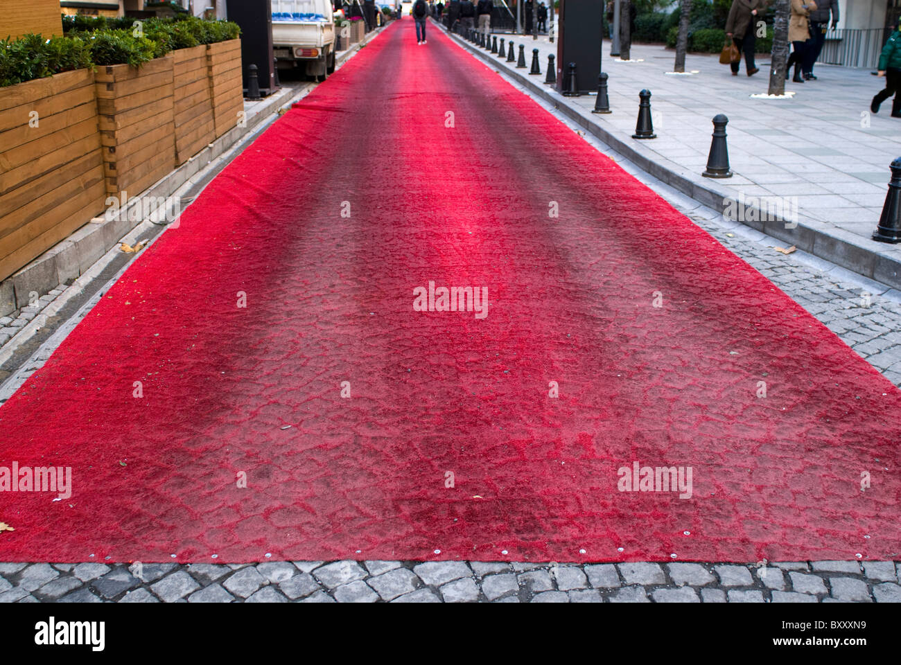red carpet on street Stock Photo - Alamy