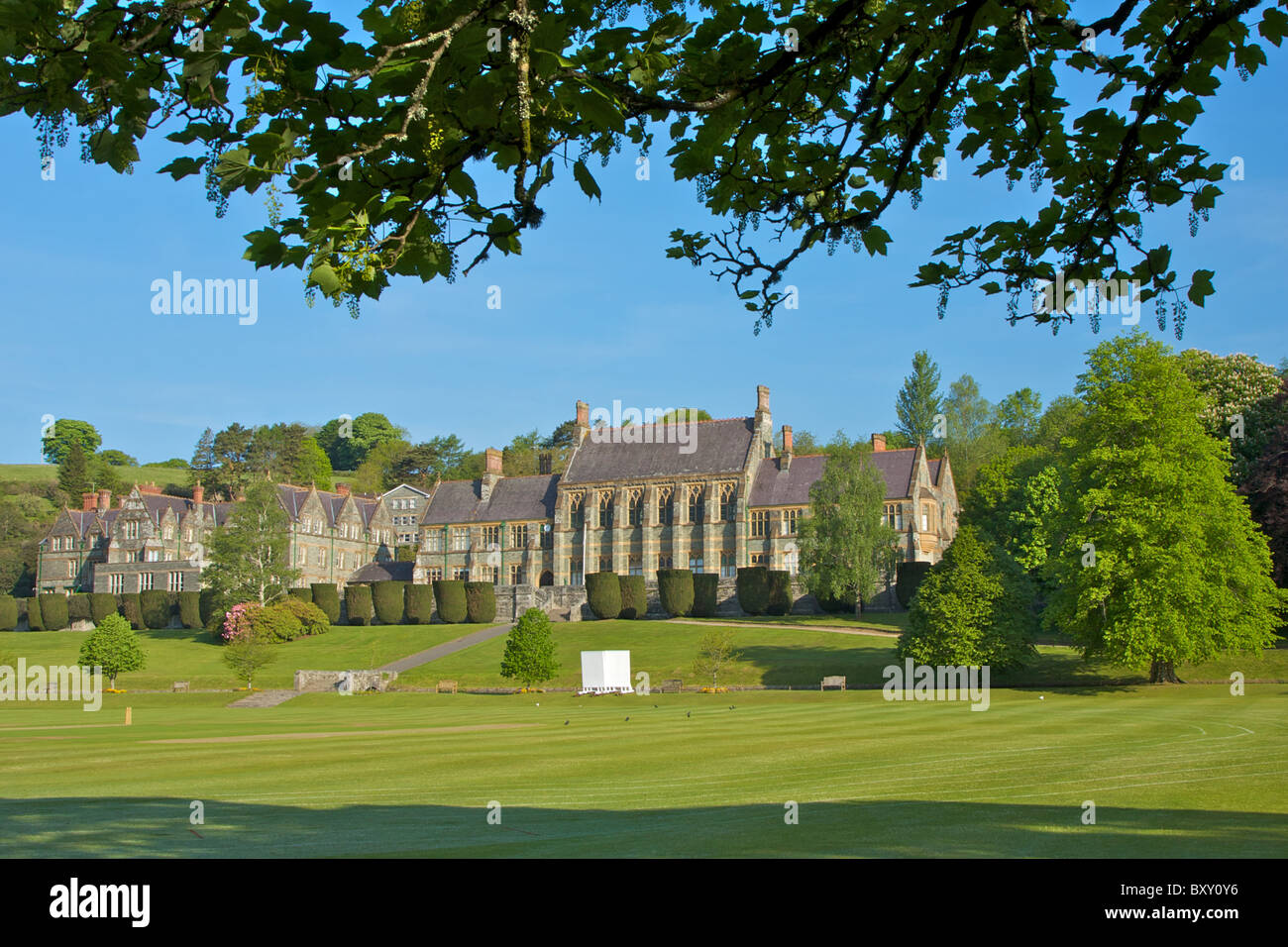 20100522 - 0751 - Tavistock Stock Photo