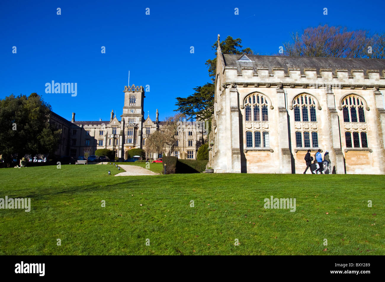 Kingswood school hires stock photography and images Alamy