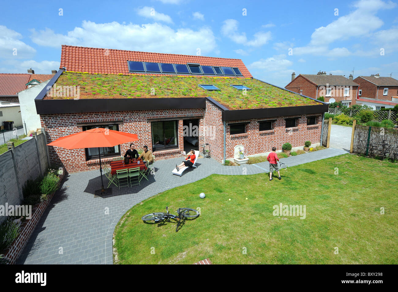 Eco-friendly self-catering cottage "Fleur de ciel" in Loos-en-Gohelle Stock Photo