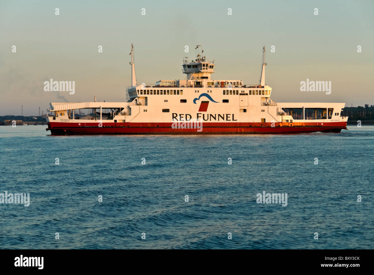 Red funnel ferry hires stock photography and images Alamy