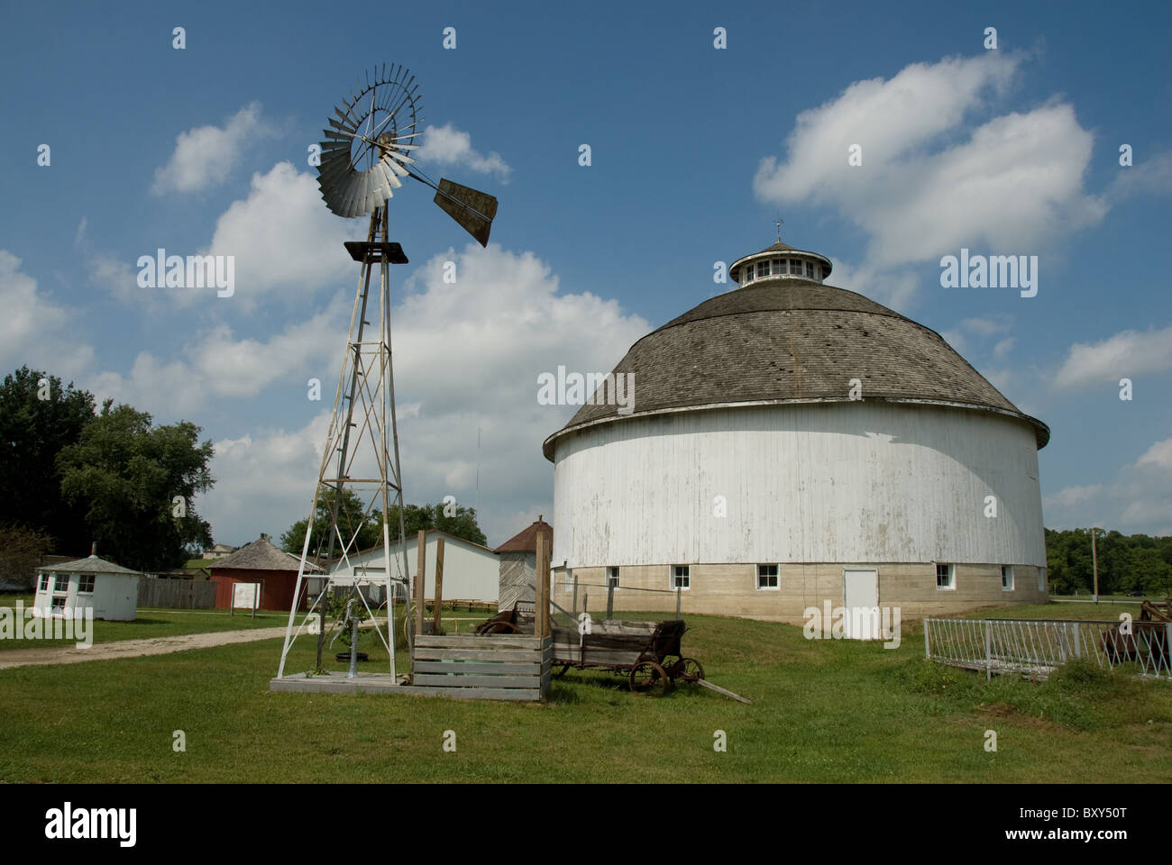 Round Barn Stock Photos Round Barn Stock Images Alamy