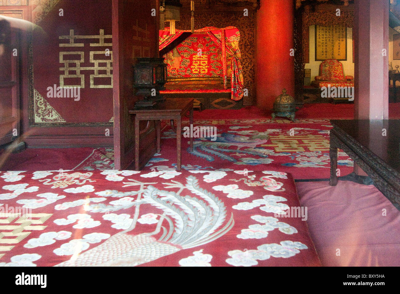 Forbidden city interior hi-res stock photography and images - Alamy