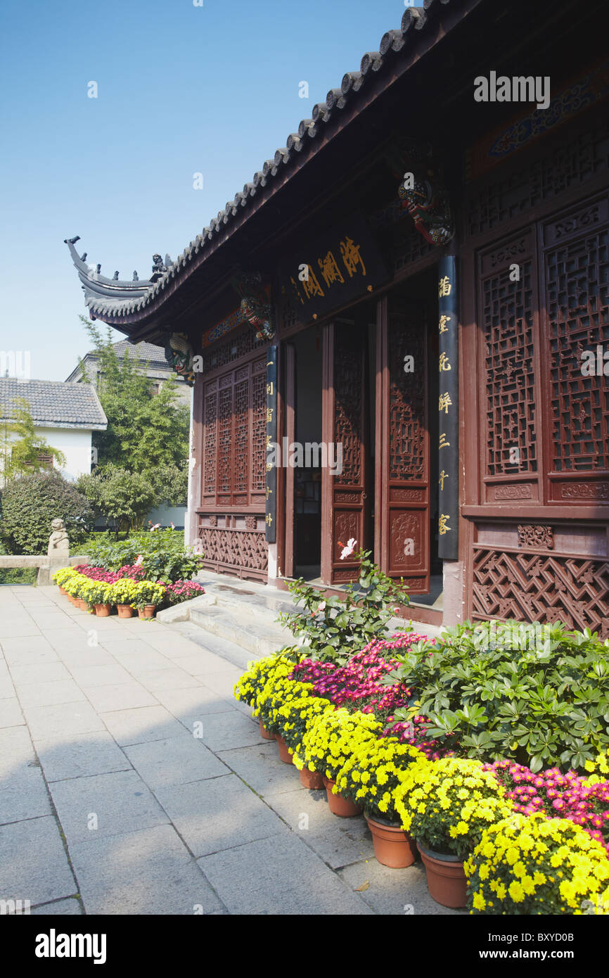 Pavilion in gardens of Presidential Palace, Nanjing, Jiangsu, China Stock Photo