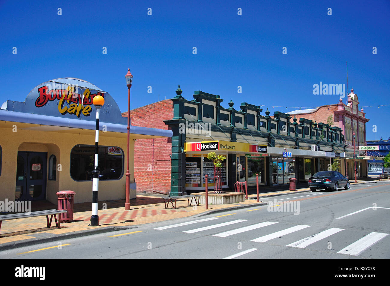 Street scene showing historical frontages, King Street, Temuka, South
