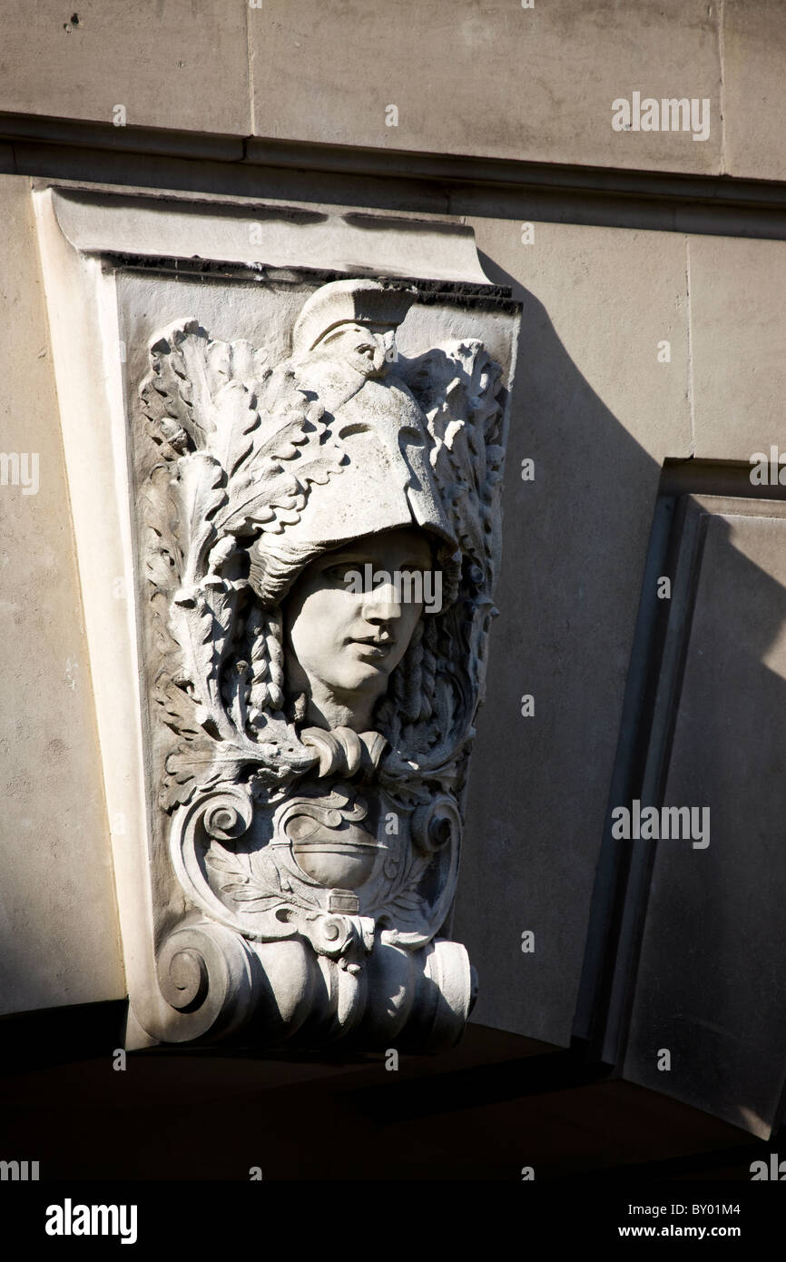 London science museum outside hi-res stock photography and images - Alamy