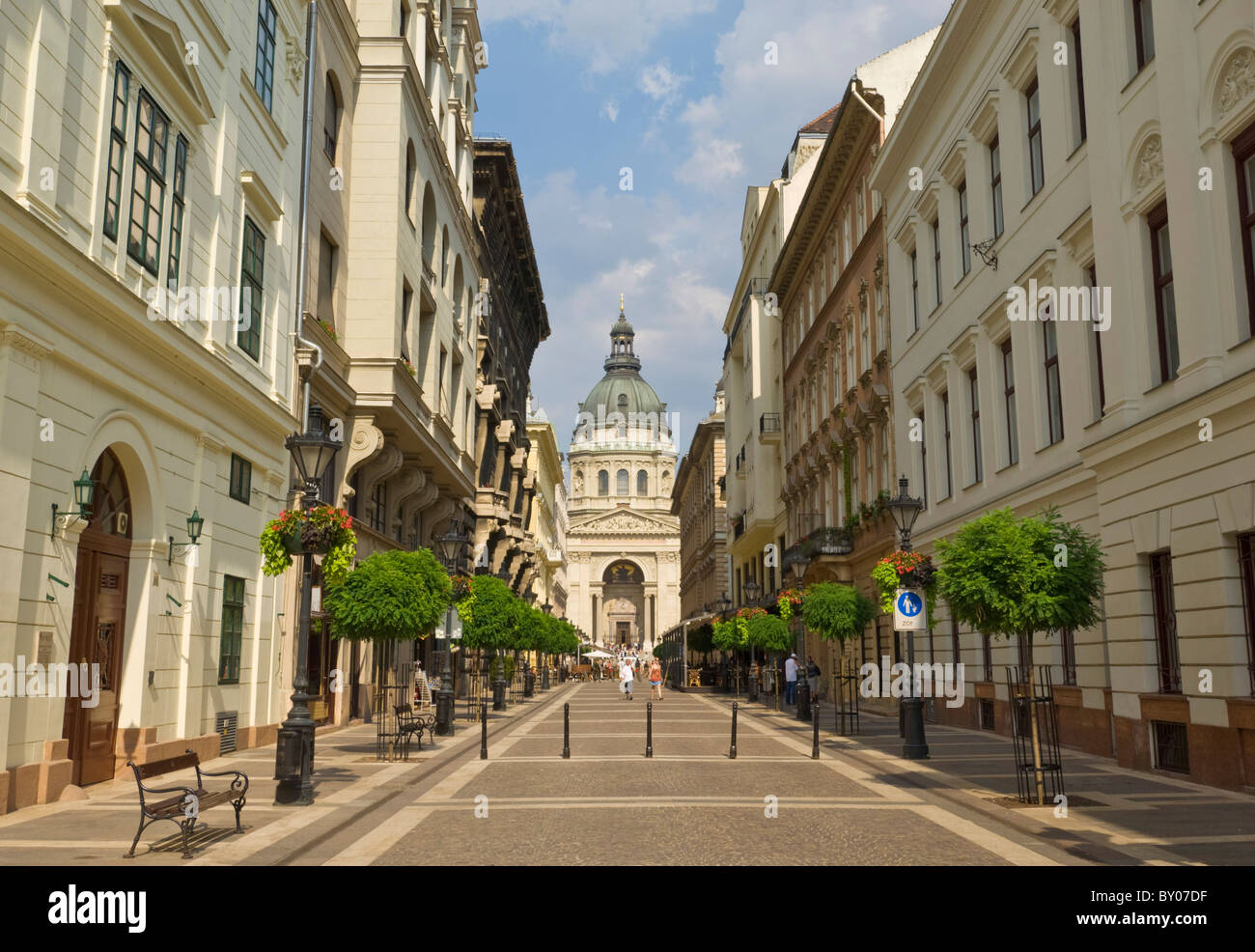 St Stephen's basilica dome, Szent Istvan Bazilika, and the shopping street Zrinyi Utca, Budapest, Hungary, Europe, EU Stock Photo