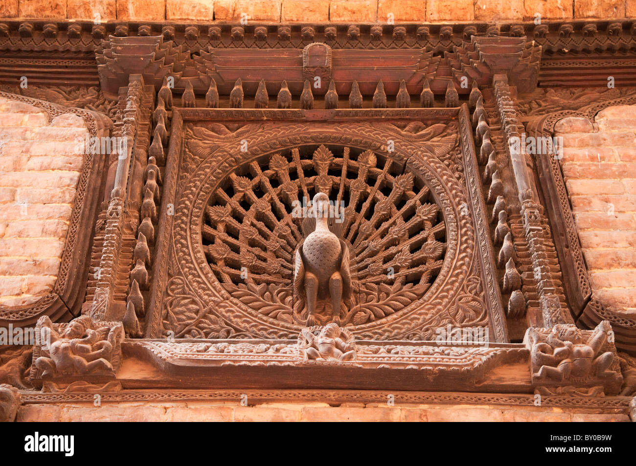 Wood carving bhaktapur nepal hires stock photography and images Alamy