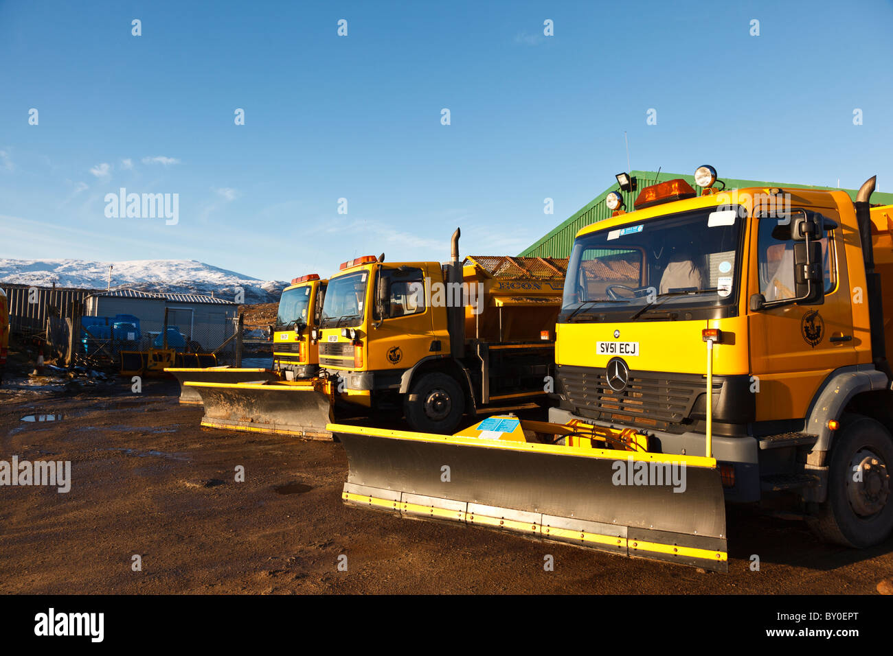 Snowploughs hires stock photography and images Alamy