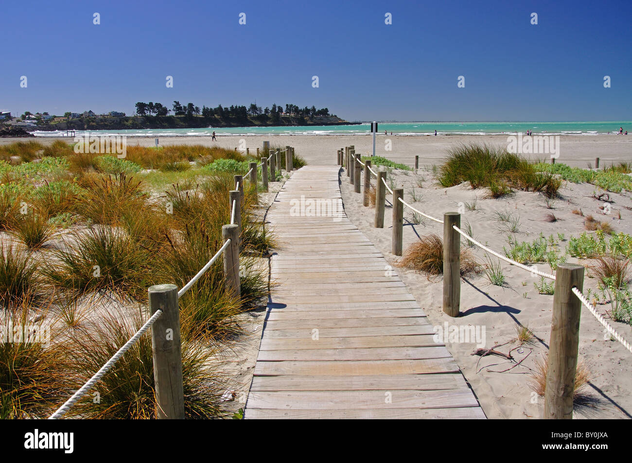 Walkway to beach through sand dunes, Caroline Bay, Timaru (Te Tihi-o-Maru), Canterbury, South Island, New Zealand Stock Photo